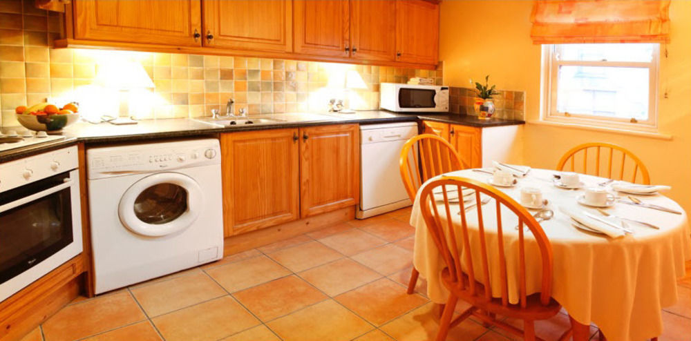 Mccarthy'S Lodge B&B Westport Extérieur photo