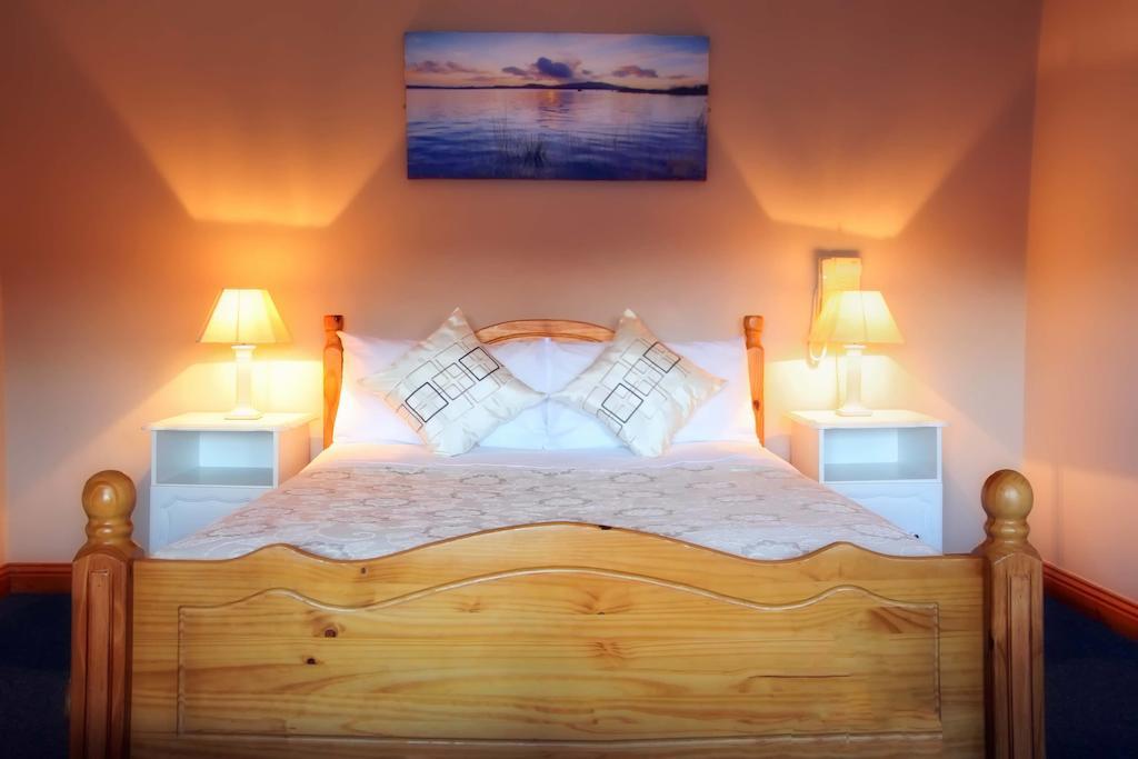 Mccarthy'S Lodge B&B Westport Extérieur photo
