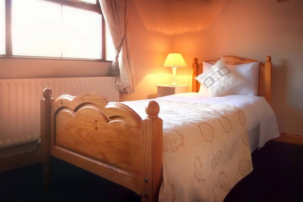 Mccarthy'S Lodge B&B Westport Chambre photo