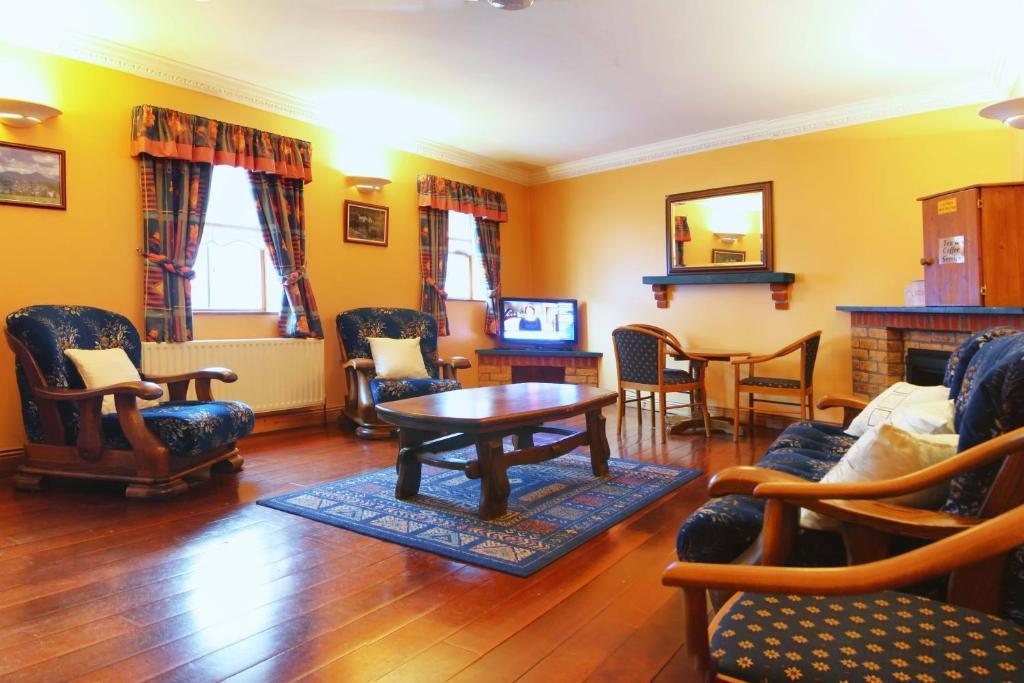 Mccarthy'S Lodge B&B Westport Extérieur photo